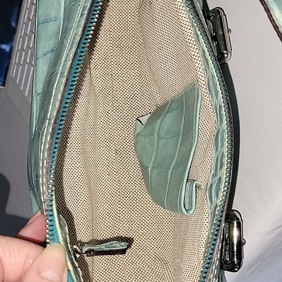 COPY - Beautiful Seafoam Green Dooney & Bourke Purse - Picture 9 of 9
